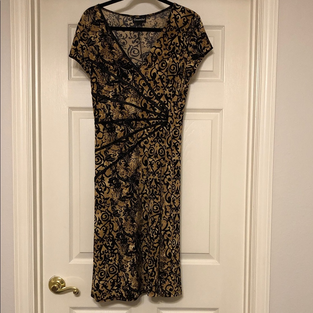 Connected Apparel Black and Gold Floral Midi Dress Size 10 Made In Philippines
